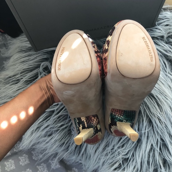 Never Worn Brand New BCBG Platform Sandals - Picture 6 of 8